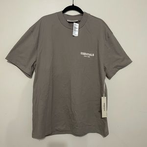 Essentials Fear of God tshirt